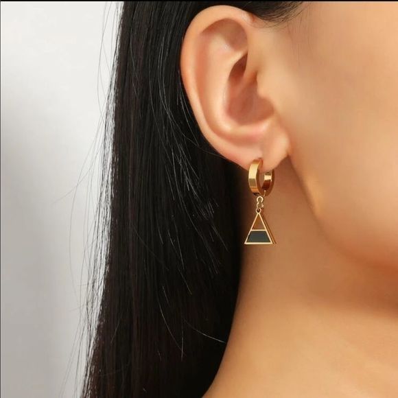 Onyx Triangle Drop Earrings - Picture 1 of 4